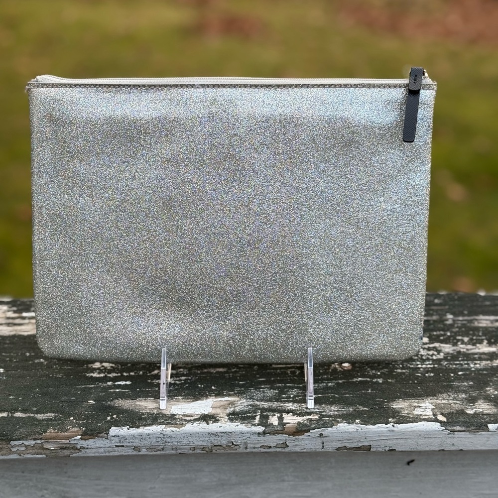 NWOT KATE SPADE MAVIS STREET GIA GLITTER POUCH - Picture 3 of 5